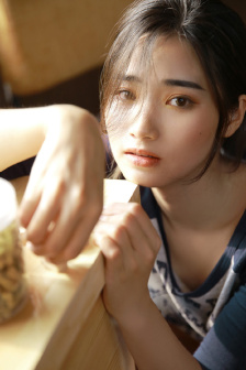 奸人坚粤语